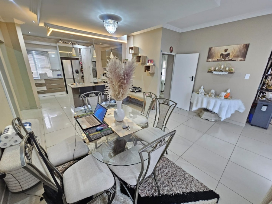 To Let 4 Bedroom Property for Rent in Monavoni Gauteng