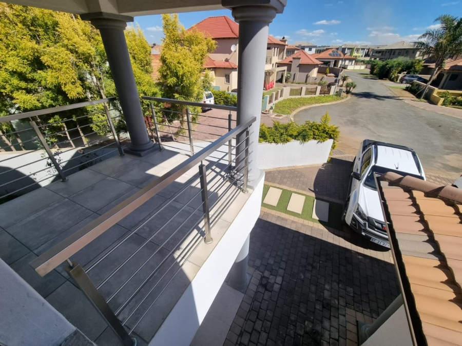 To Let 4 Bedroom Property for Rent in Savannah Country Estate Gauteng