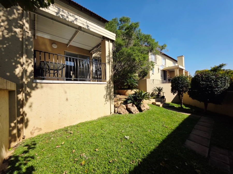 2 Bedroom Property for Sale in La Montagne Gauteng