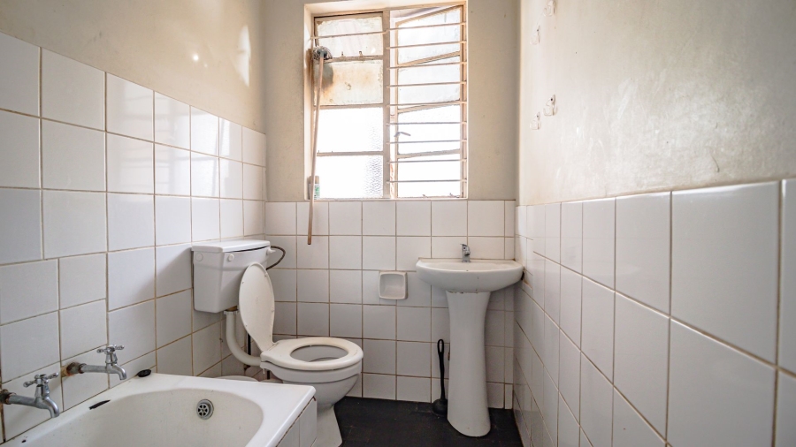 4 Bedroom Property for Sale in Malvern Gauteng