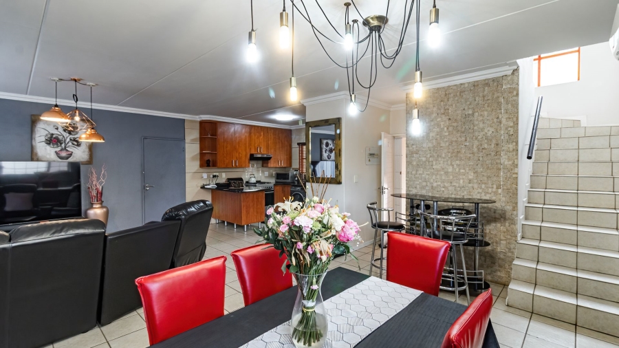 3 Bedroom Property for Sale in Bassonia Gauteng