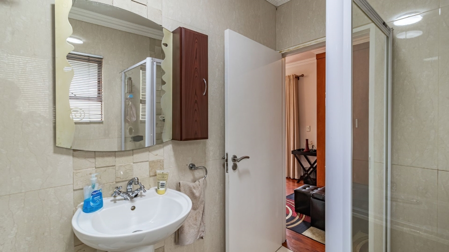 3 Bedroom Property for Sale in Bassonia Gauteng