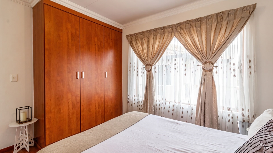 3 Bedroom Property for Sale in Bassonia Gauteng