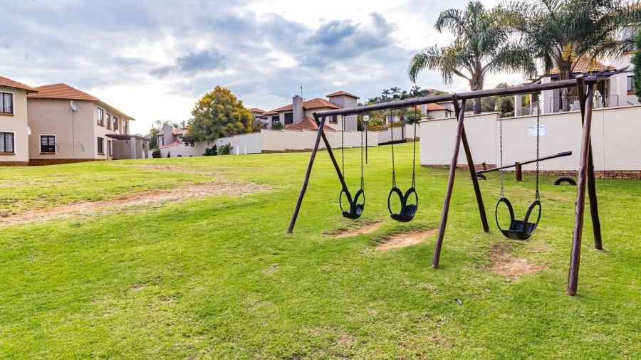 3 Bedroom Property for Sale in Bassonia Gauteng