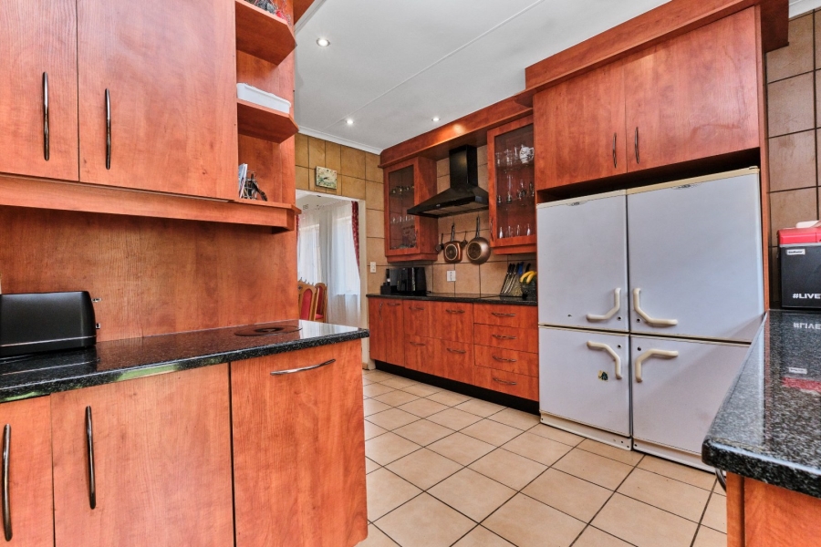 3 Bedroom Property for Sale in Weltevreden Park Gauteng