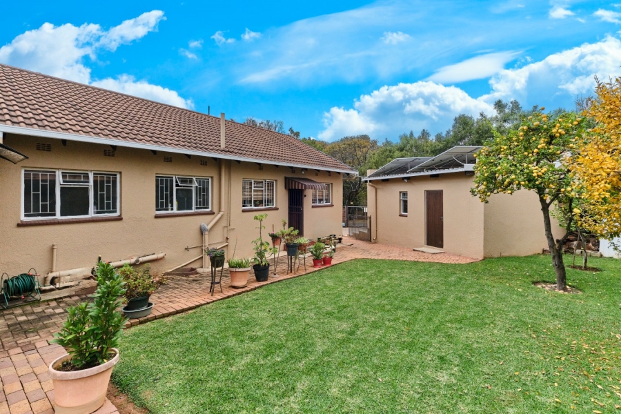 3 Bedroom Property for Sale in Weltevreden Park Gauteng