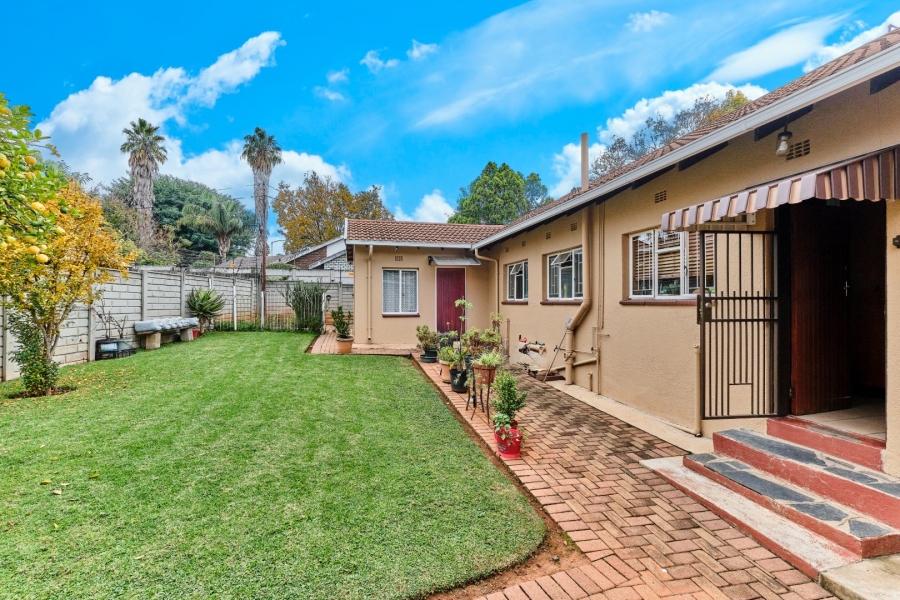 3 Bedroom Property for Sale in Weltevreden Park Gauteng