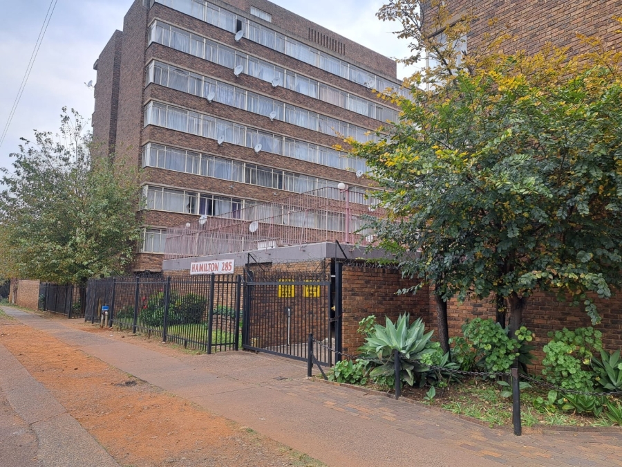 1 Bedroom Property for Sale in Arcadia Gauteng