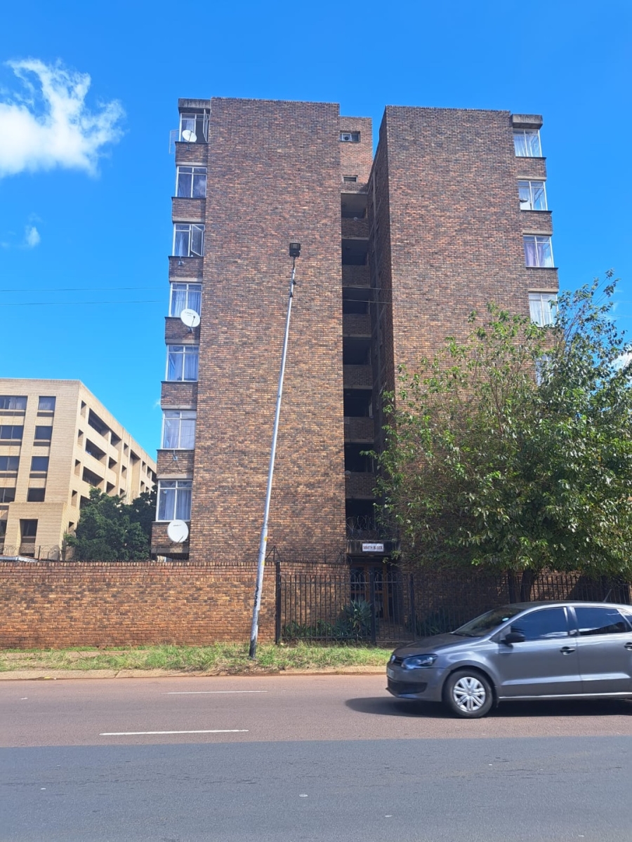 1 Bedroom Property for Sale in Arcadia Gauteng