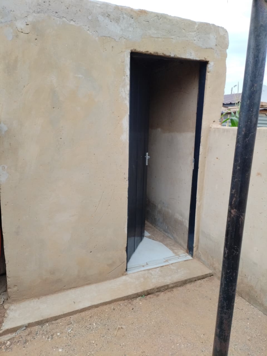 2 Bedroom Property for Sale in Roodekop Gauteng