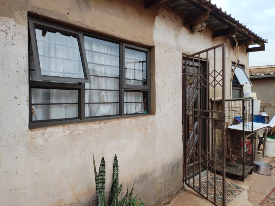 2 Bedroom Property for Sale in Roodekop Gauteng