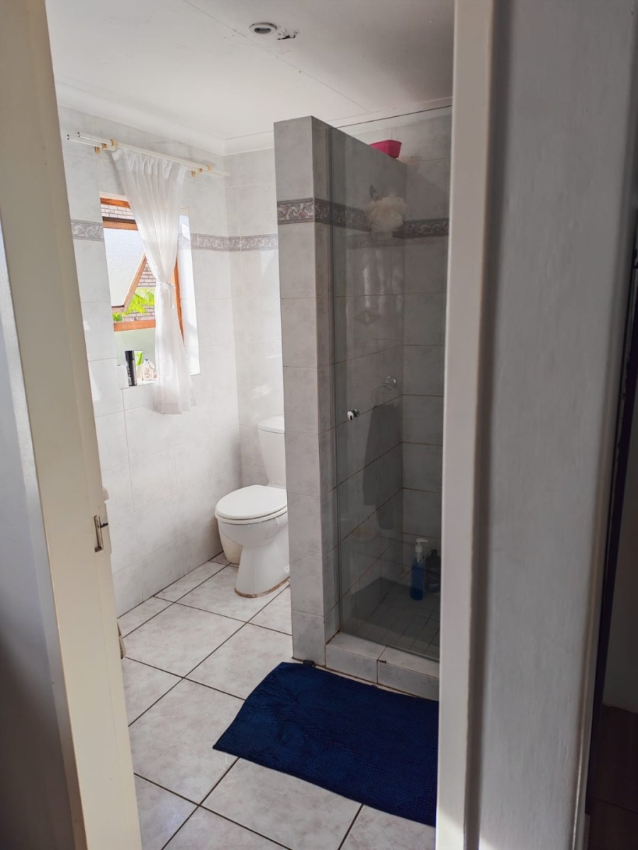 2 Bedroom Property for Sale in Vanderbijlpark SW 5 Gauteng