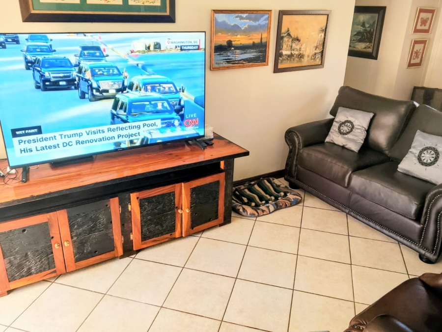 3 Bedroom Property for Sale in Montana Tuine Gauteng