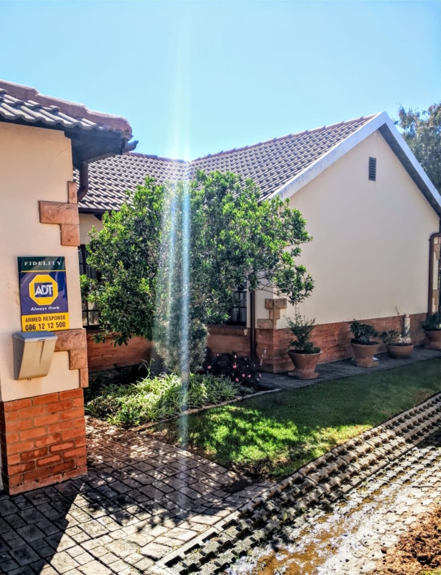 3 Bedroom Property for Sale in Montana Tuine Gauteng