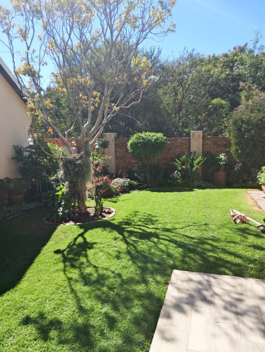 3 Bedroom Property for Sale in Montana Tuine Gauteng