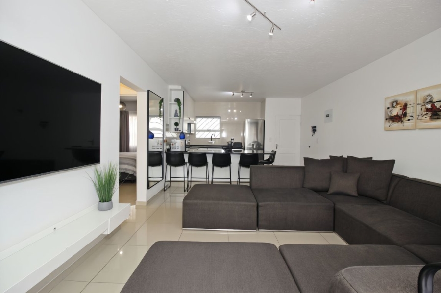 3 Bedroom Property for Sale in Wannenburghoogte Gauteng