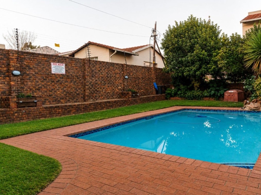 3 Bedroom Property for Sale in Wannenburghoogte Gauteng