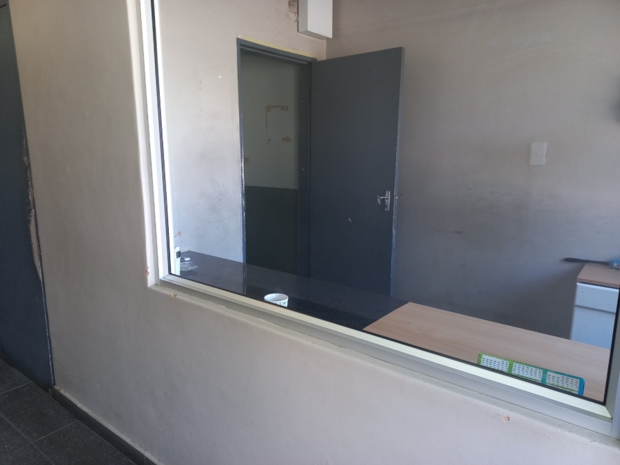 To Let Commercial Property for Rent in Hermanstad Gauteng