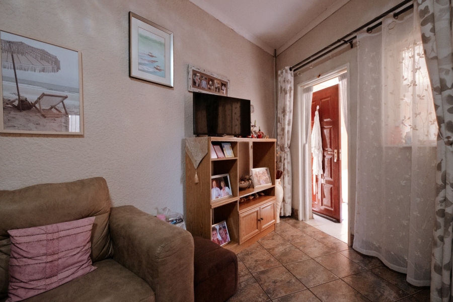 4 Bedroom Property for Sale in Randhart Gauteng