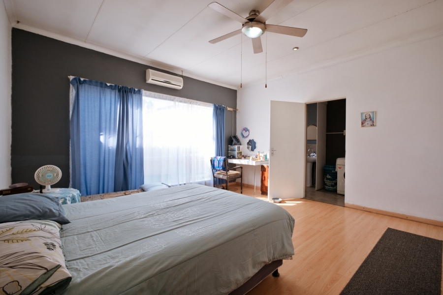 4 Bedroom Property for Sale in Randhart Gauteng