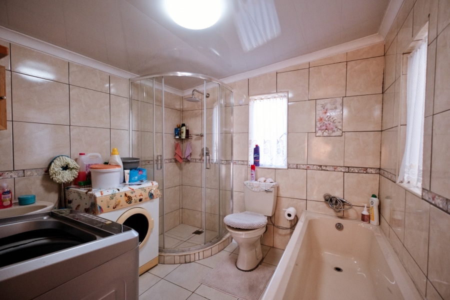 4 Bedroom Property for Sale in Randhart Gauteng