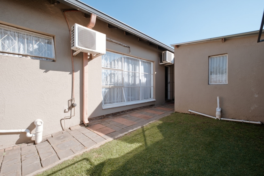 4 Bedroom Property for Sale in Randhart Gauteng