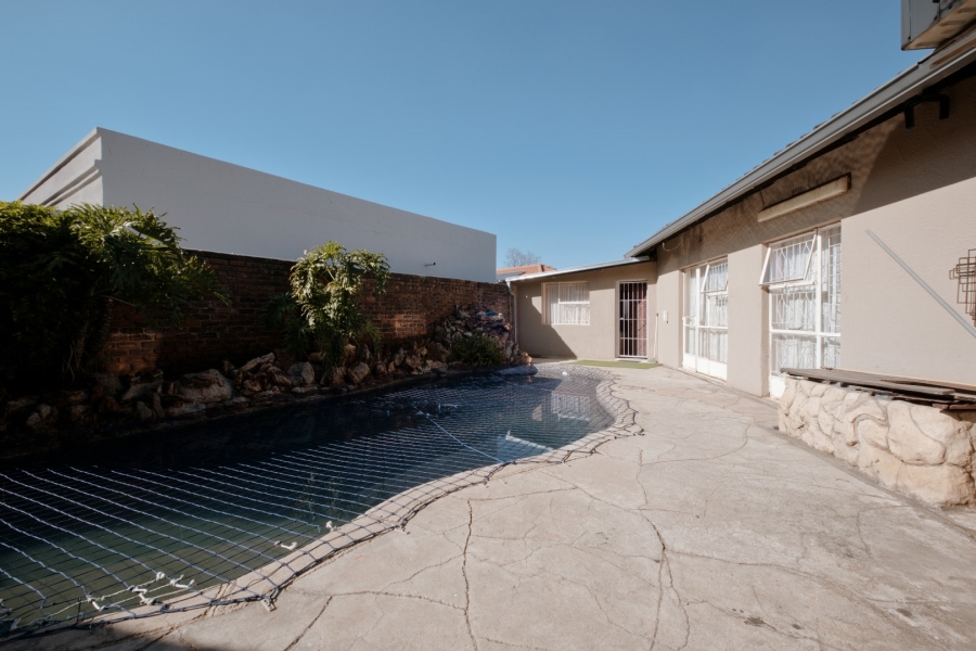 4 Bedroom Property for Sale in Randhart Gauteng
