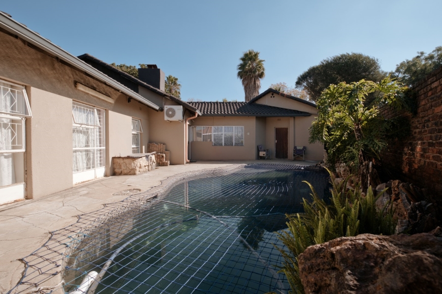 4 Bedroom Property for Sale in Randhart Gauteng