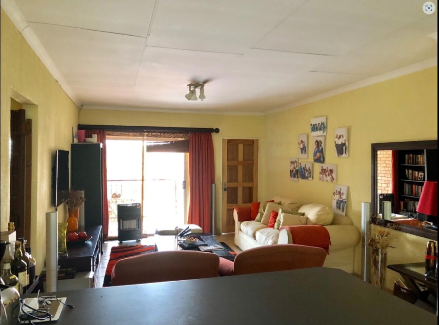 3 Bedroom Property for Sale in Vorna Valley Gauteng
