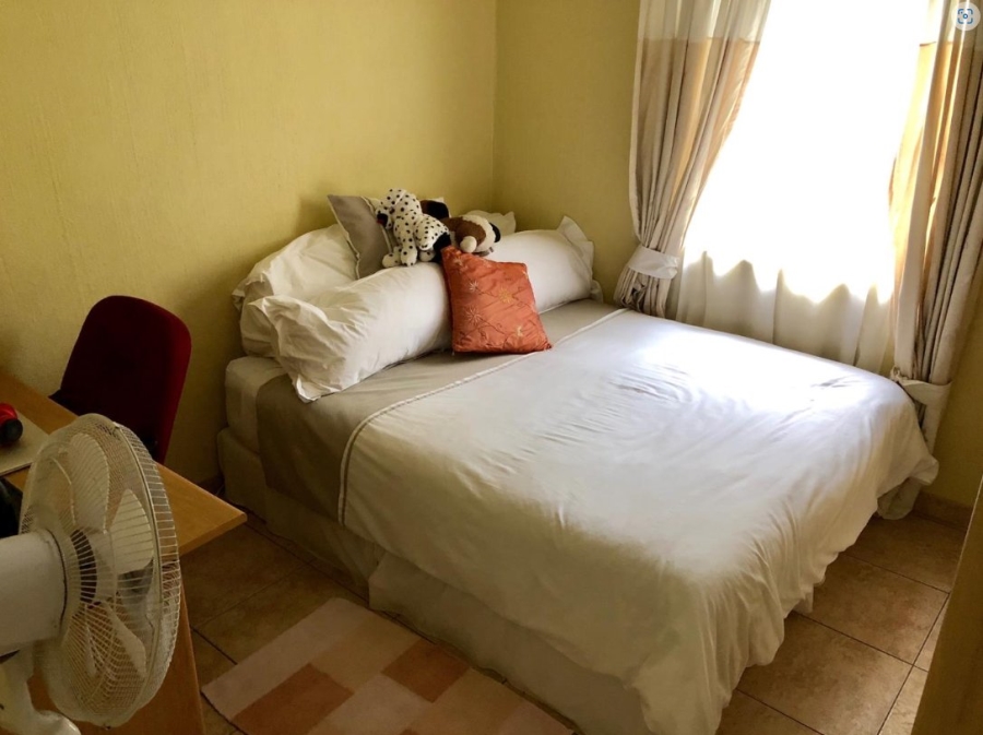 3 Bedroom Property for Sale in Vorna Valley Gauteng