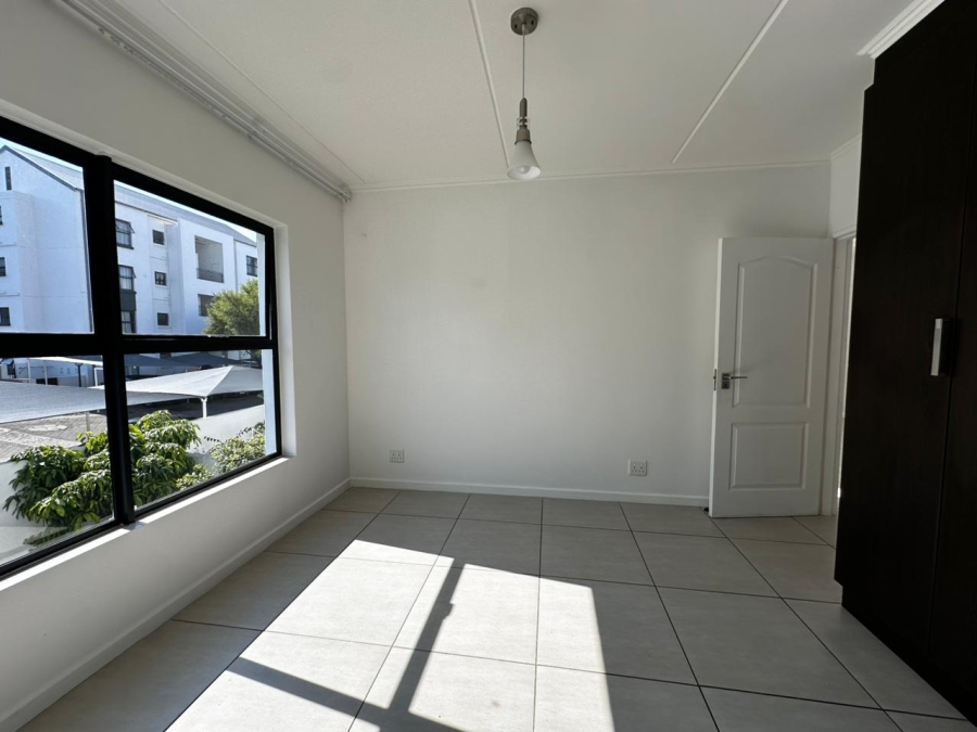 3 Bedroom Property for Sale in Greenstone Crest Gauteng