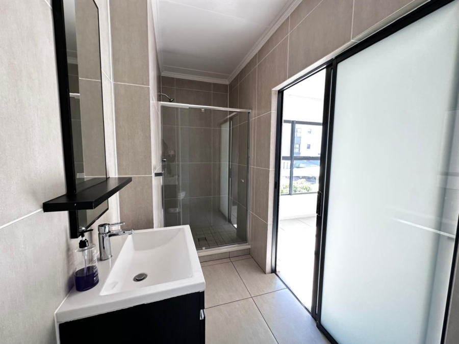 3 Bedroom Property for Sale in Greenstone Crest Gauteng