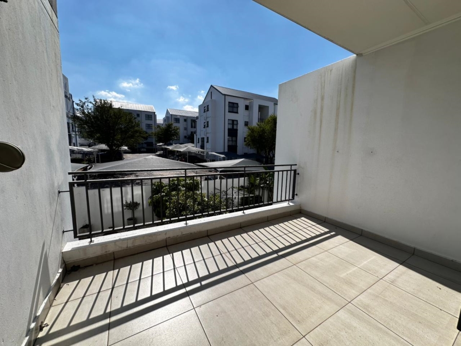 3 Bedroom Property for Sale in Greenstone Crest Gauteng
