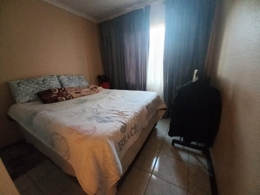 2 Bedroom Property for Sale in Ormonde Gauteng