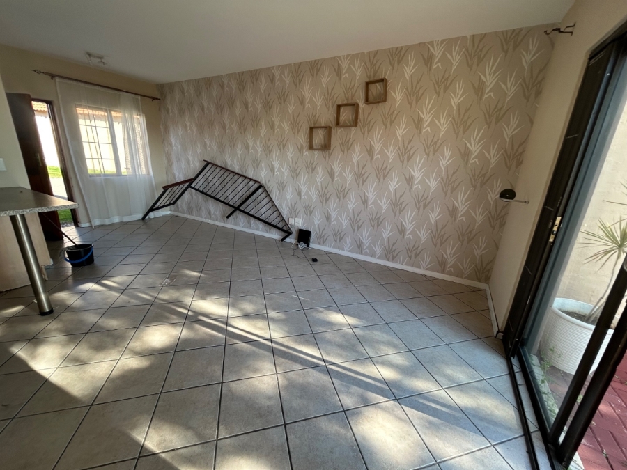 2 Bedroom Property for Sale in Carlswald Gauteng
