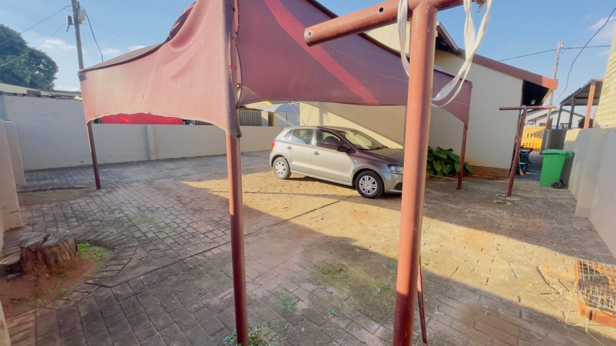 3 Bedroom Property for Sale in Soshanguve East Ext 4 Gauteng