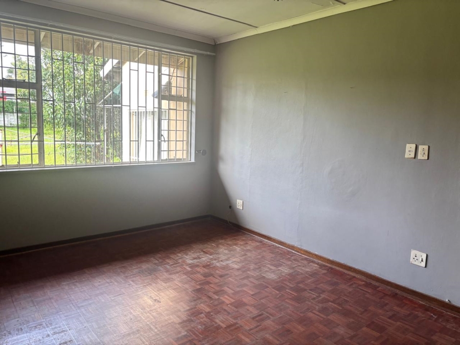 To Let 4 Bedroom Property for Rent in Mondeor Gauteng