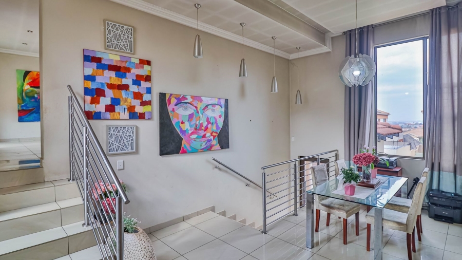 3 Bedroom Property for Sale in South Crest Gauteng
