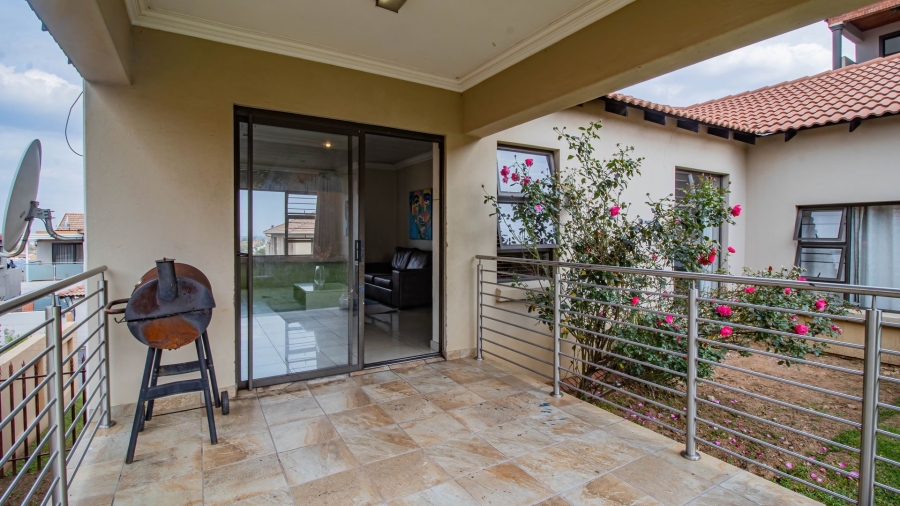 3 Bedroom Property for Sale in South Crest Gauteng