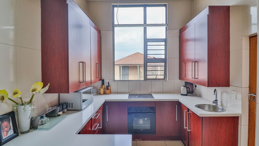 3 Bedroom Property for Sale in South Crest Gauteng