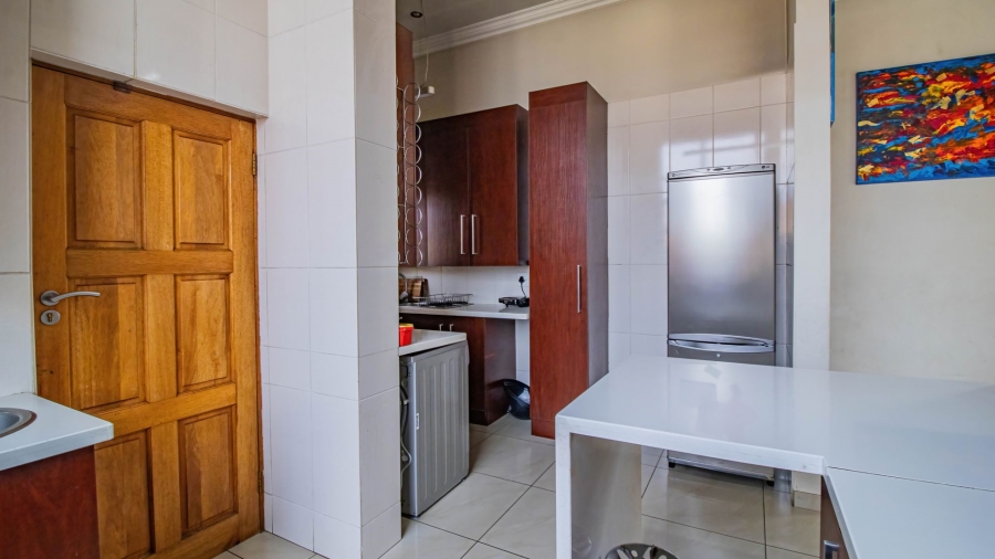 3 Bedroom Property for Sale in South Crest Gauteng