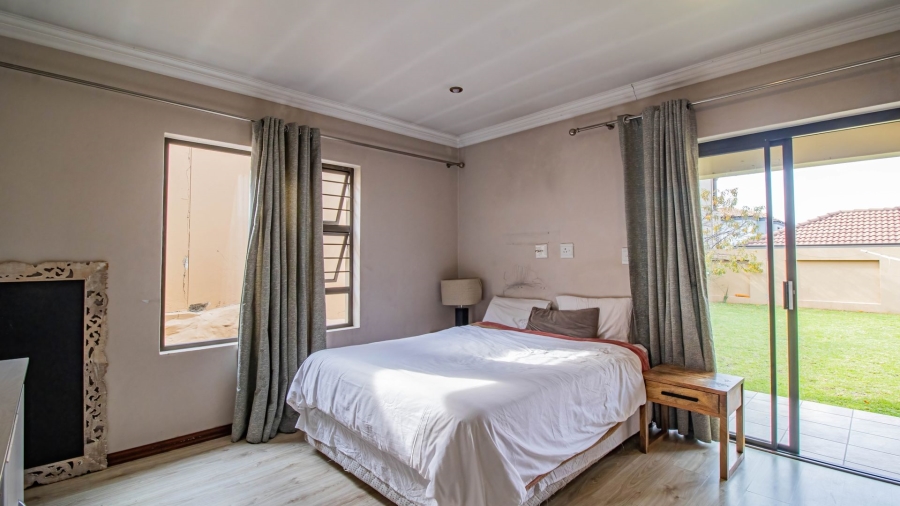 3 Bedroom Property for Sale in South Crest Gauteng