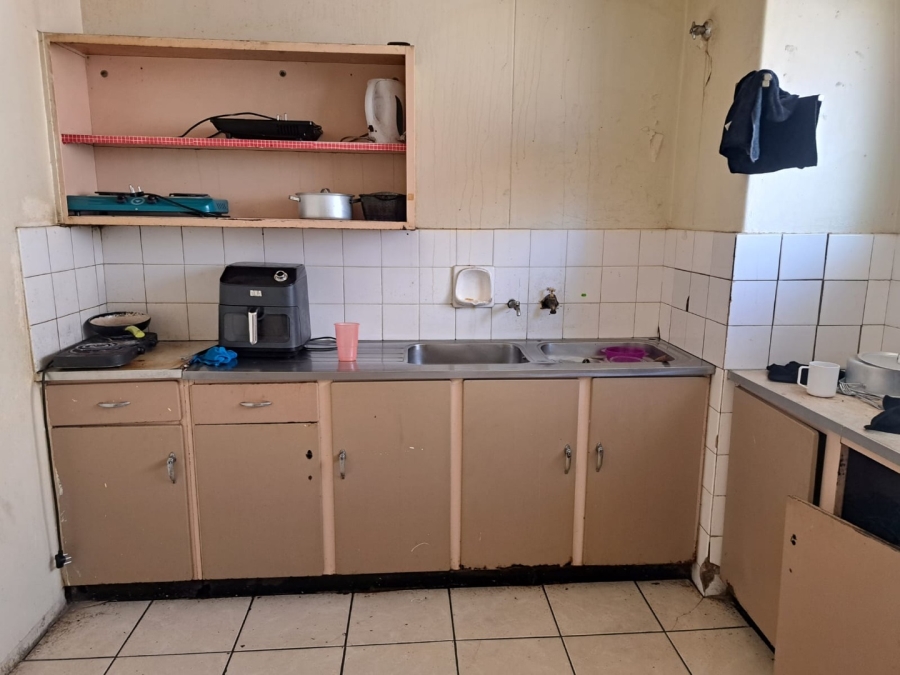 5 Bedroom Property for Sale in Pretoria Gauteng