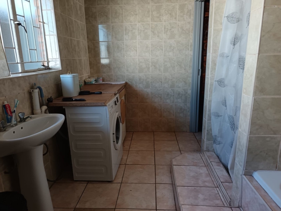 2 Bedroom Property for Sale in Noycedale Gauteng