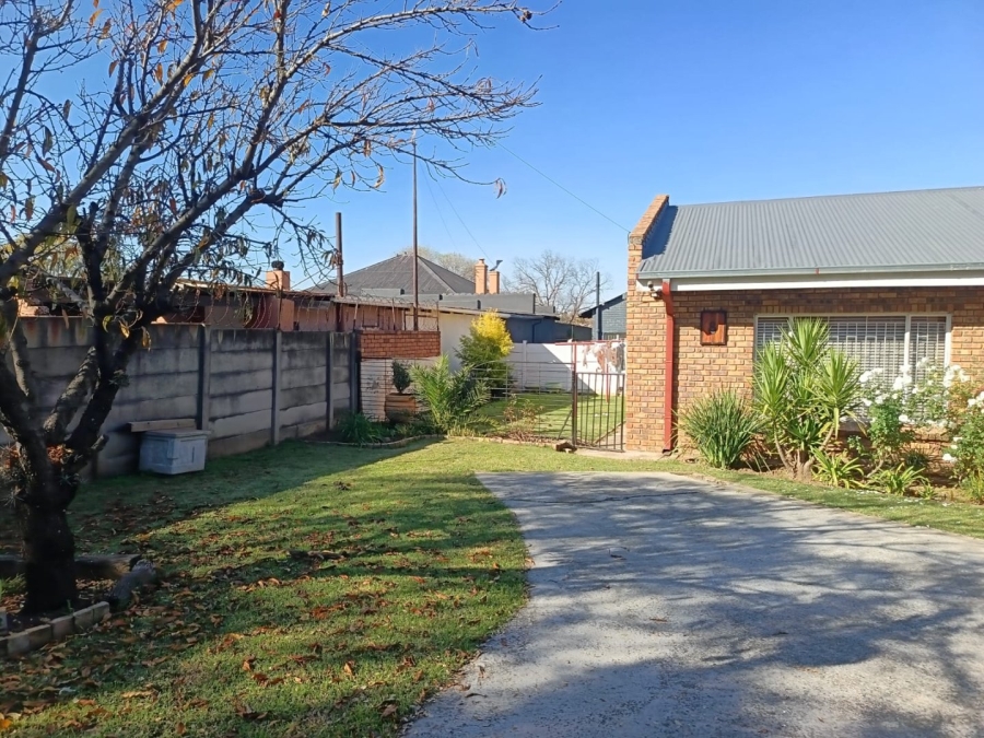 2 Bedroom Property for Sale in Noycedale Gauteng