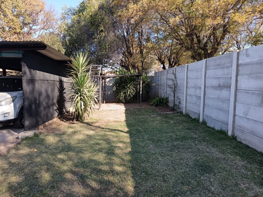 2 Bedroom Property for Sale in Noycedale Gauteng