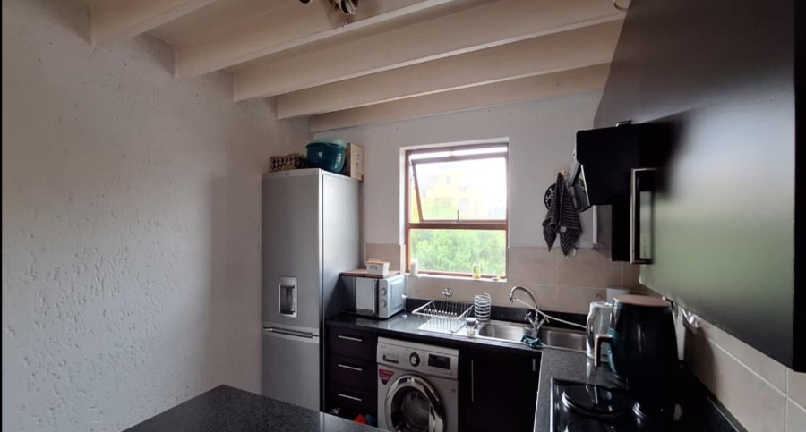 2 Bedroom Property for Sale in Lonehill Gauteng