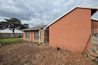 6 Bedroom Property for Sale in Van Dyk Park Gauteng
