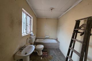 6 Bedroom Property for Sale in Van Dyk Park Gauteng