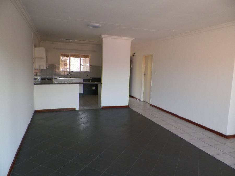 2 Bedroom Property for Sale in Zwartkop Gauteng